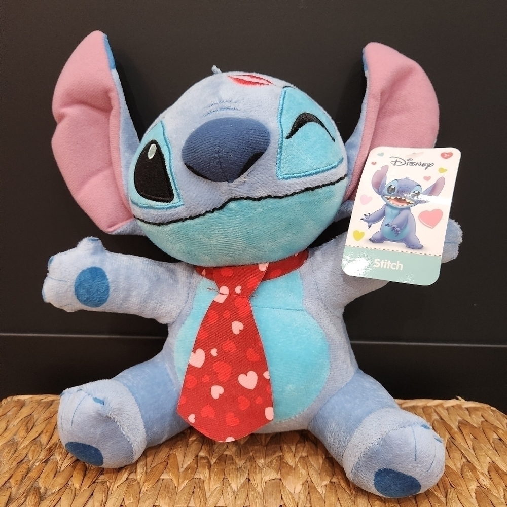 New - Disney Valintine's Day or Someone you LOVE Stitch 11 inch Plush Toy NWT